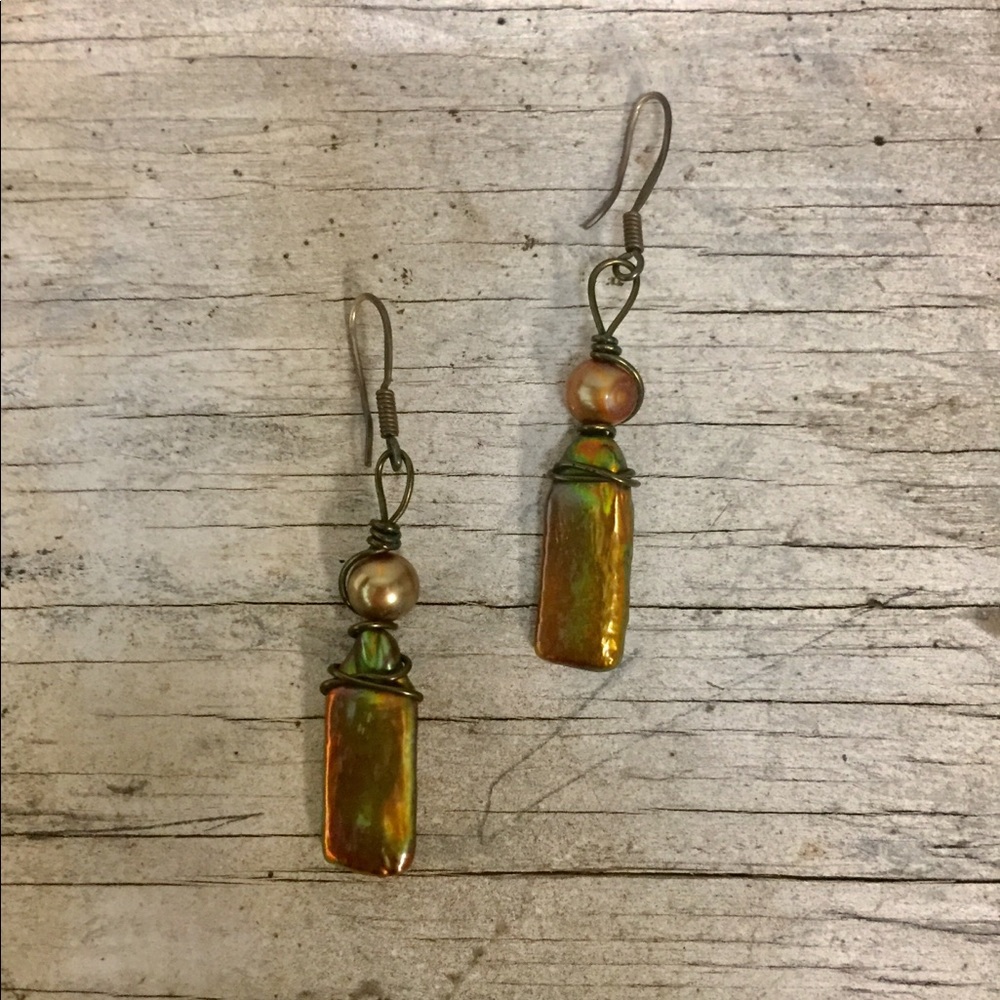 Iridescent green pearl earrings